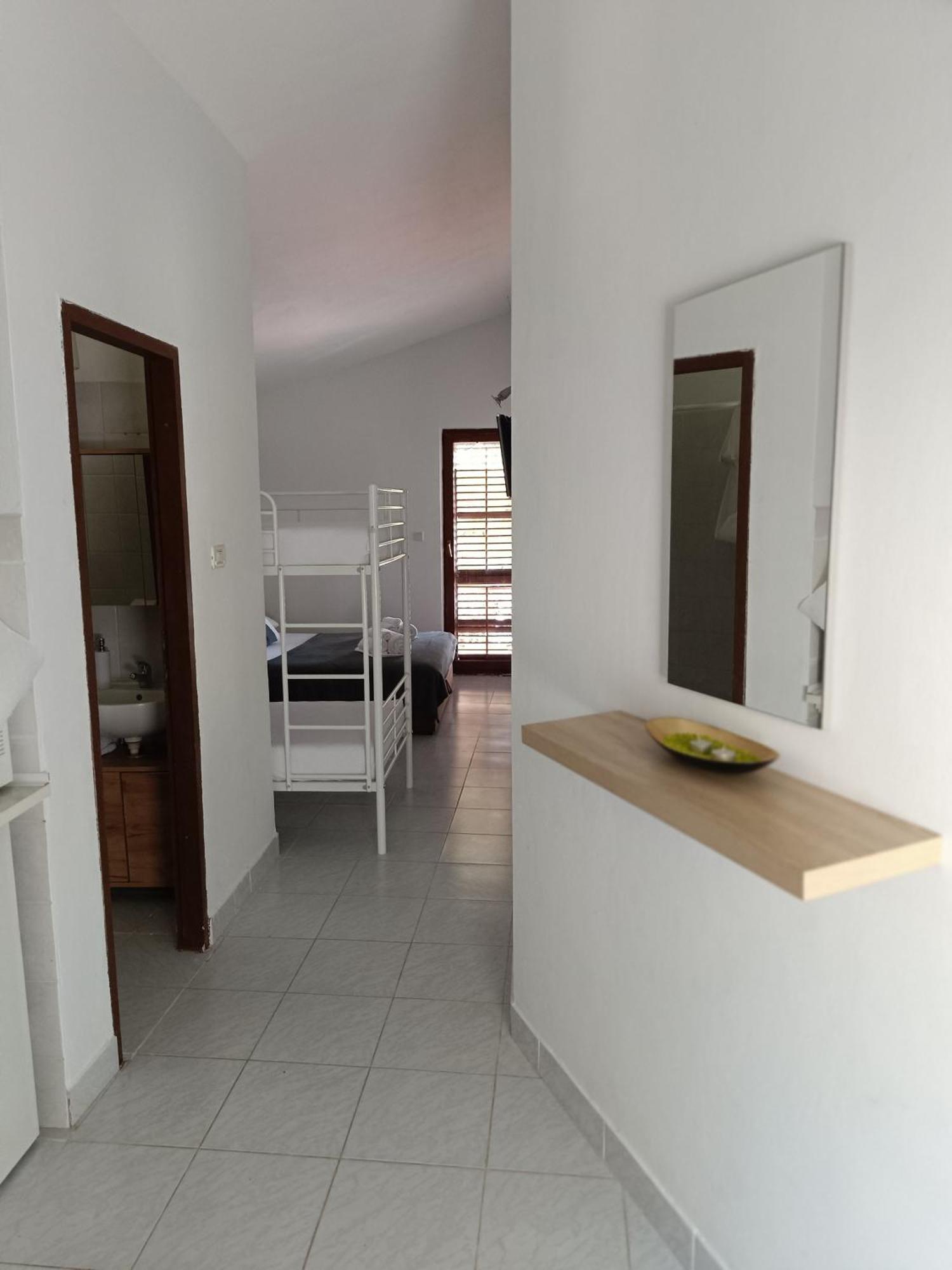 Studio Apartmani Tucic Celina Zewnętrze zdjęcie